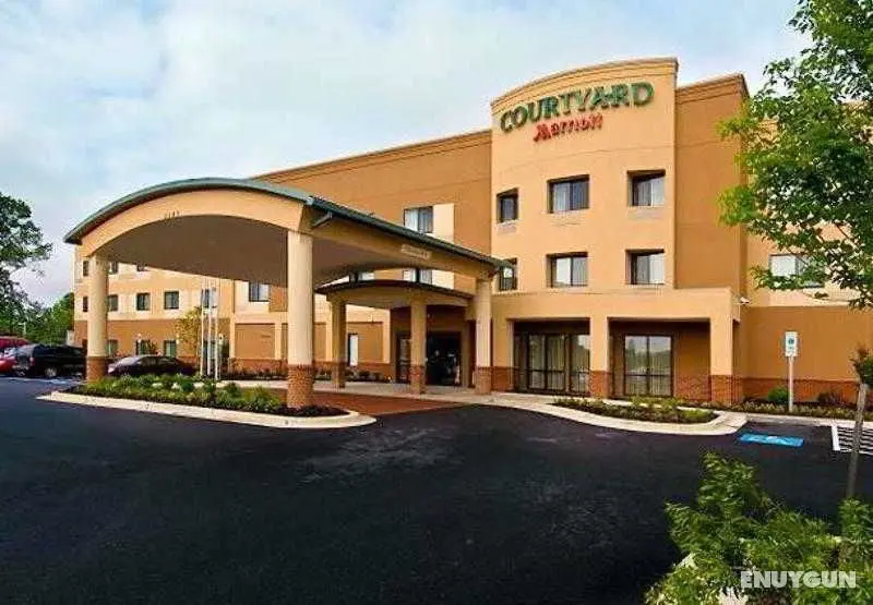 Courtyard Waldorf - Genel
