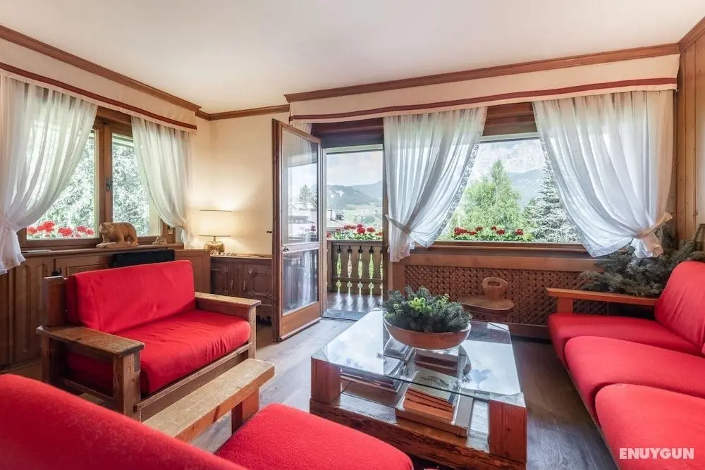 Cozy 3 Bedroom Flat in Cortina - With car Park - Öne Çıkan Resim