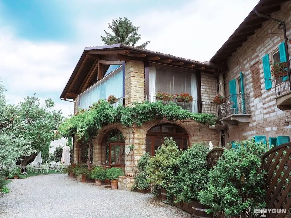Cozy Apartment in a Farmhouse in Camino-ombra - Öne Çıkan Resim