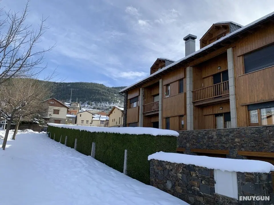 Cozy Apartment in Alp - Dış Mekan