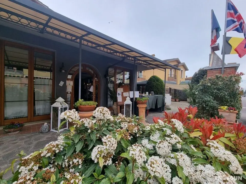 Cozy Apartment at the Center of Acquaviva-si - Öne Çıkan Resim