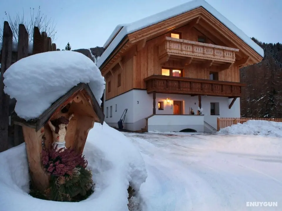 Cozy Apartment in Fendels near Ski Area - Öne Çıkan Resim