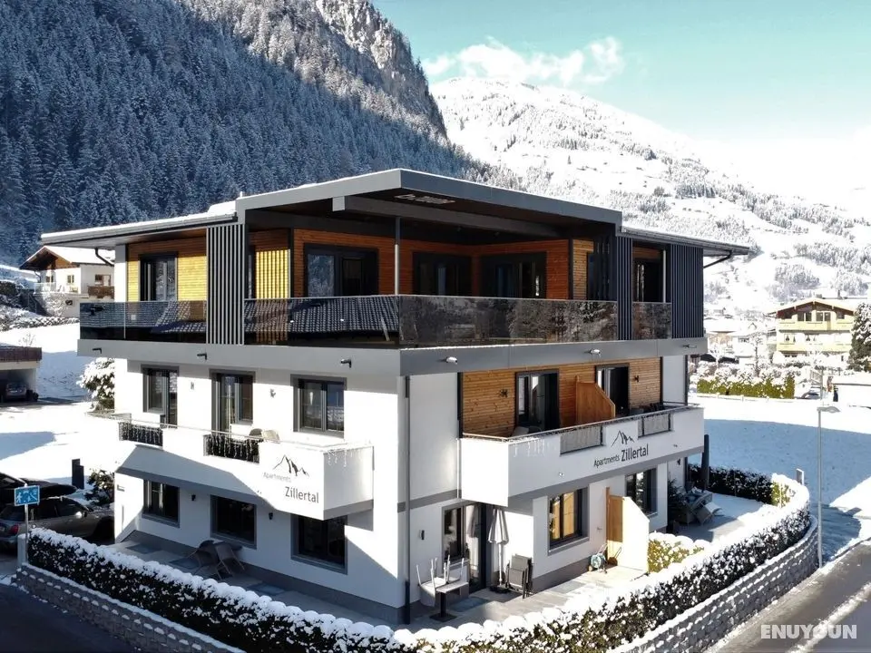 Cozy Apartment Near Ski Area in Mayrhofen - Dış Mekan
