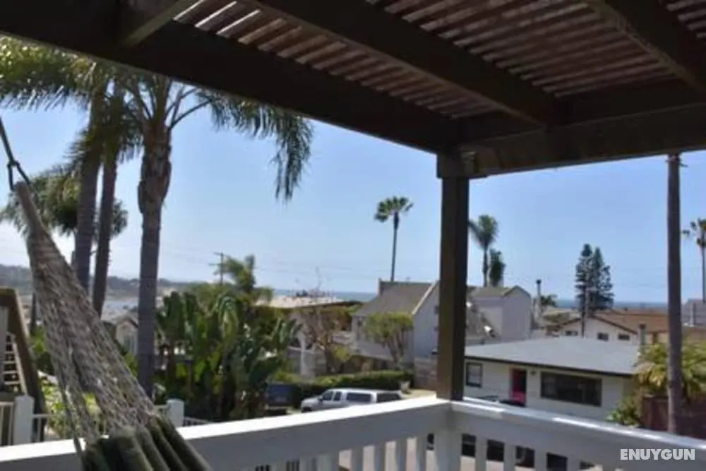 Cozy Cardiff-by-the-sea Ocean View Seacottage - Oda Düzeni