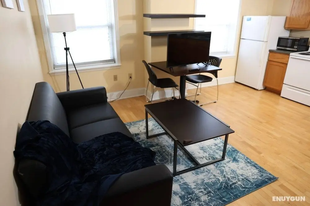 Cozy Getaway With Bowling Alley in St Louis - Öne Çıkan Resim