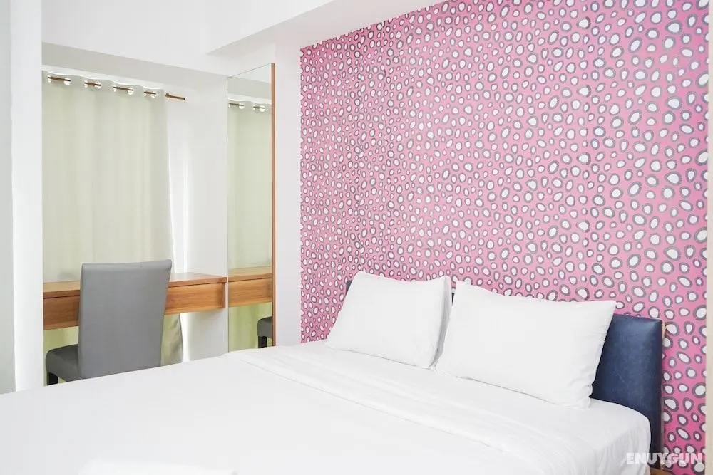 Cozy and Good Location Studio Apartment M-Town Residence - Öne Çıkan Resim