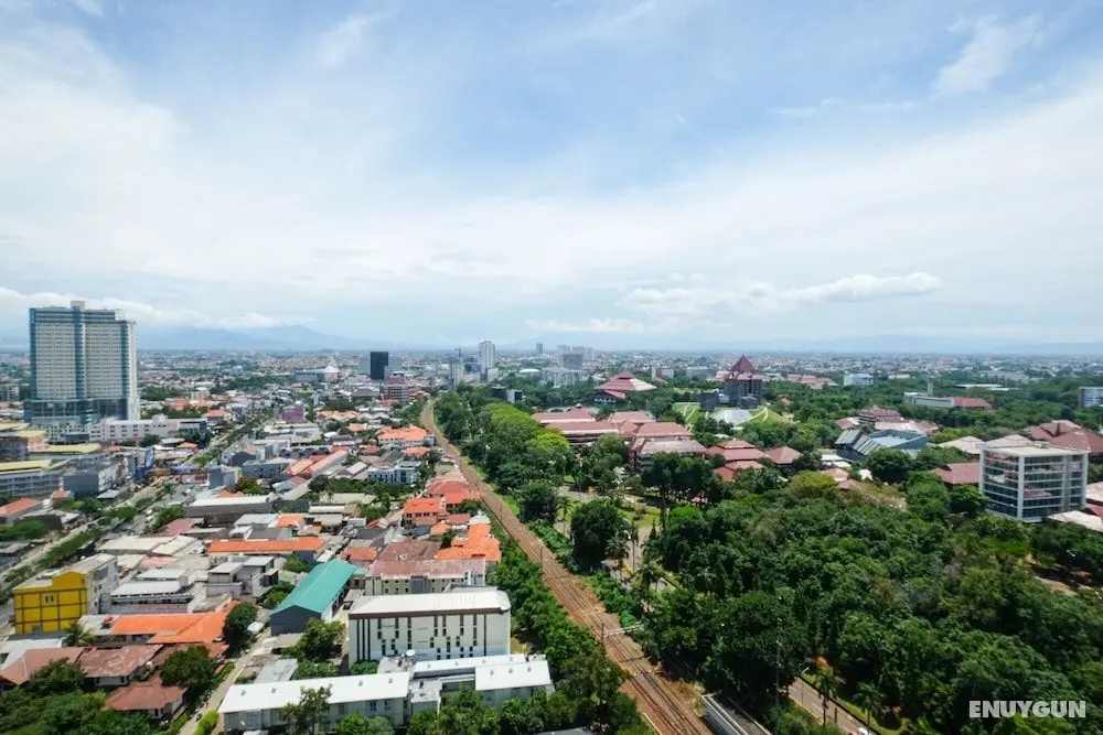 Cozy Minimalist Studio @ Taman Melati Margonda Apartment By Travelio - Oda Manzaraları