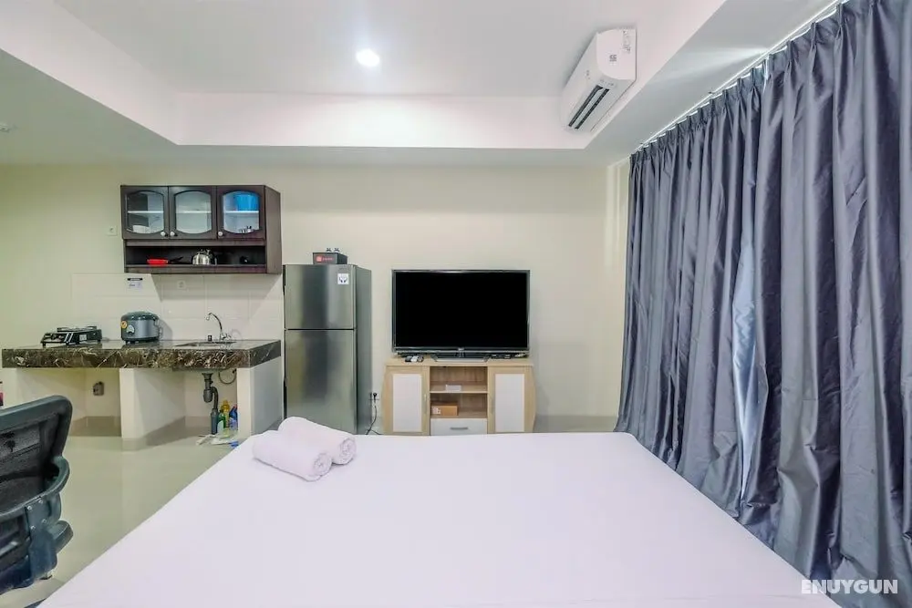 Cozy with Minimalist Style Studio Apartment Nine Residence - Oda