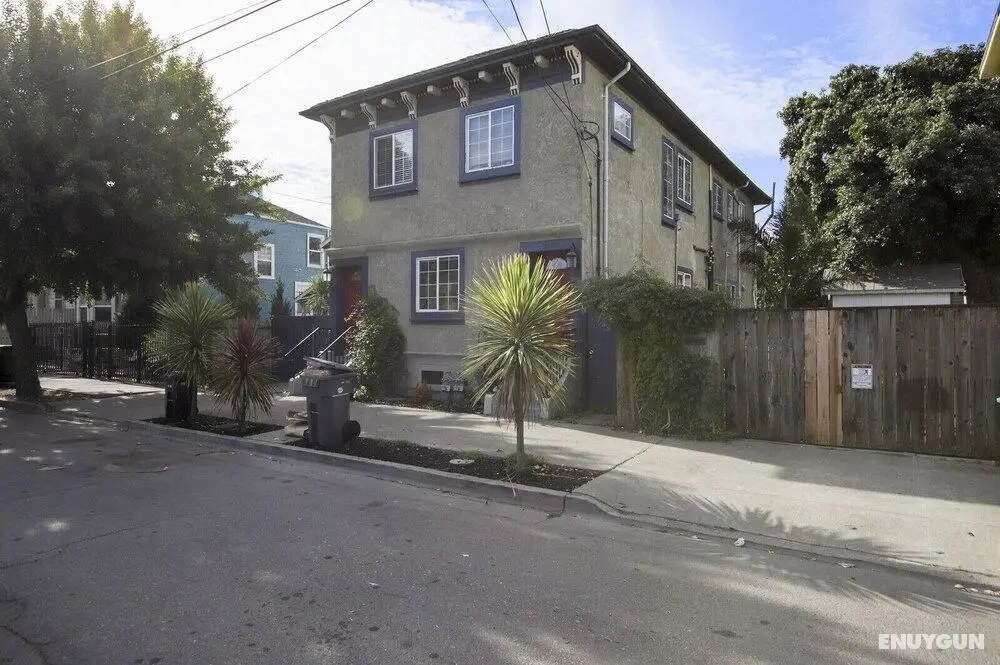 Cozy, Modern 3-bedroom in Oakland - Dış Mekan
