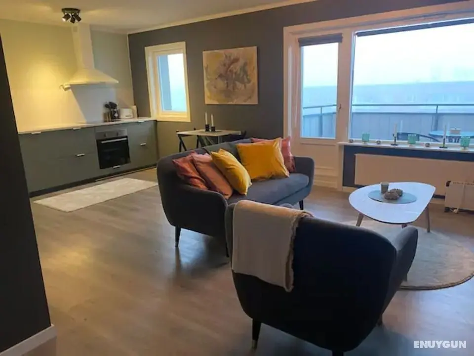 Cozy One Bedroom Apartment With Balcony - Öne Çıkan Resim
