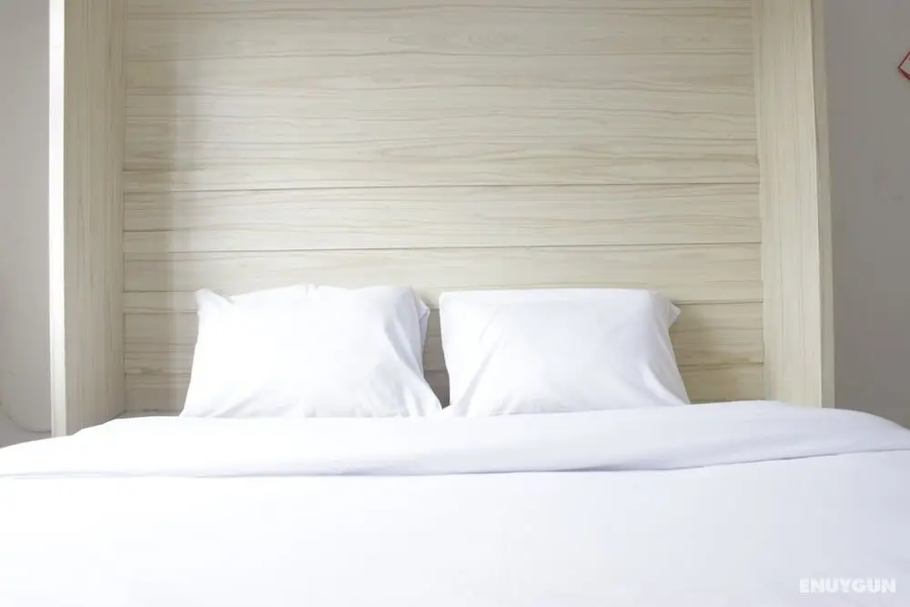 Cozy Stay 1BR Apartment at Parahyangan Residence - Öne Çıkan Resim