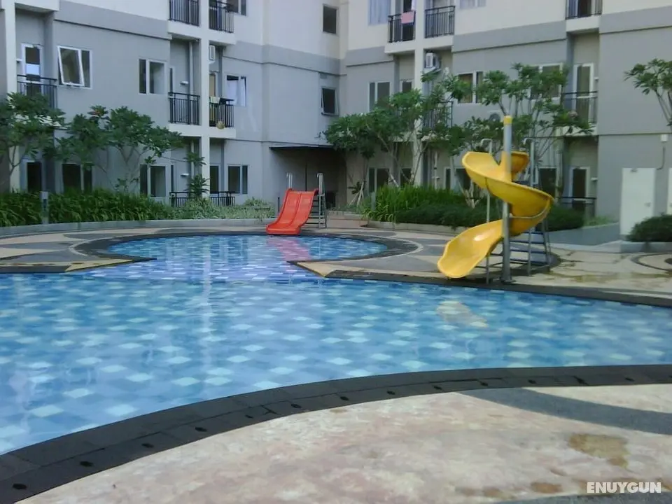 Cozy Stay 1Br At Maple Park Apartment Near Sunter - Havuz