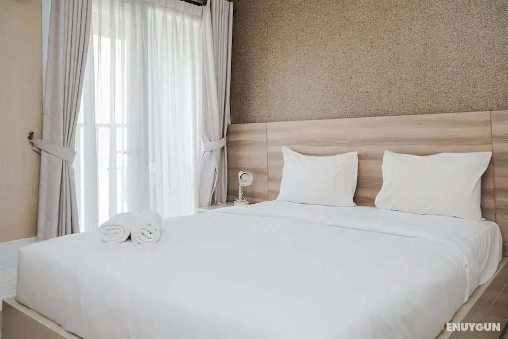 Cozy Stay Studio At Paramount Skyline Apartment - Oda