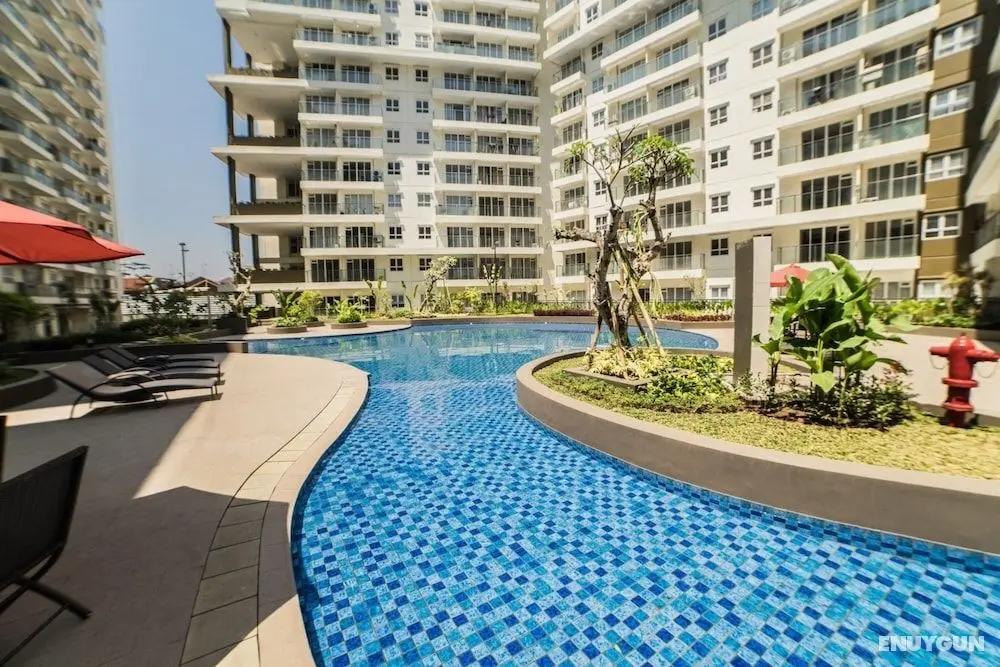 Cozy Studio At Gateway Pasteur Apartment Near Exit Toll - Havuz