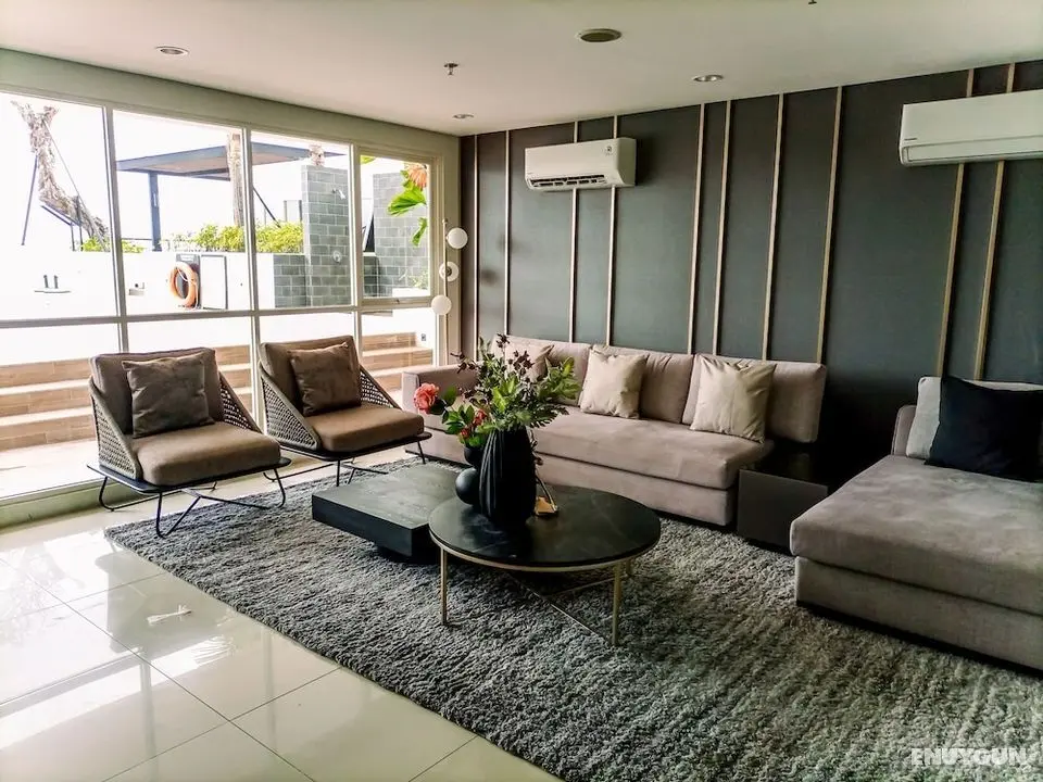 Cozy Studio Room At Barsa City Apartment - Lobi
