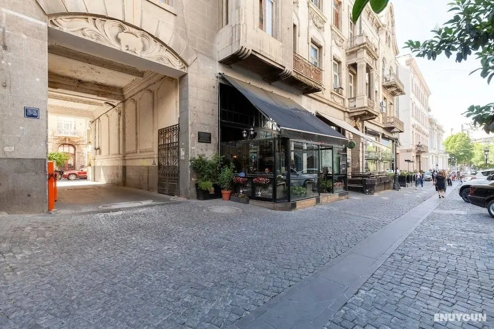 Cozy Studios on Freedom Square - Dış Mekan