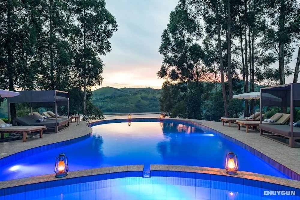 Crater Safari Lodge - Öne Çıkan Resim