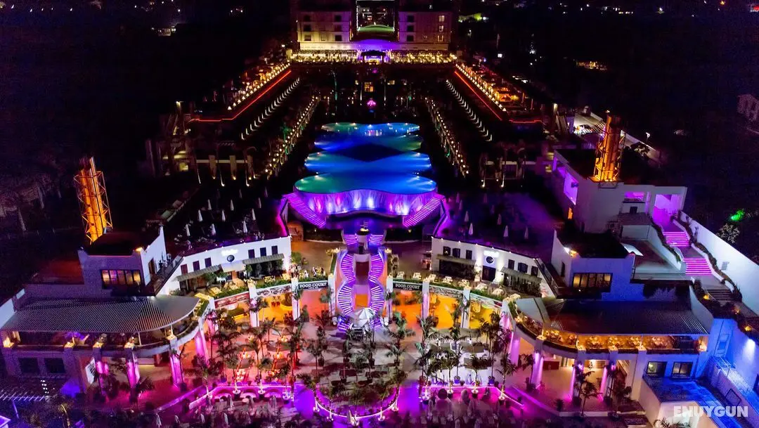Cratos Premium Hotel & Casino & Spa - Havuz