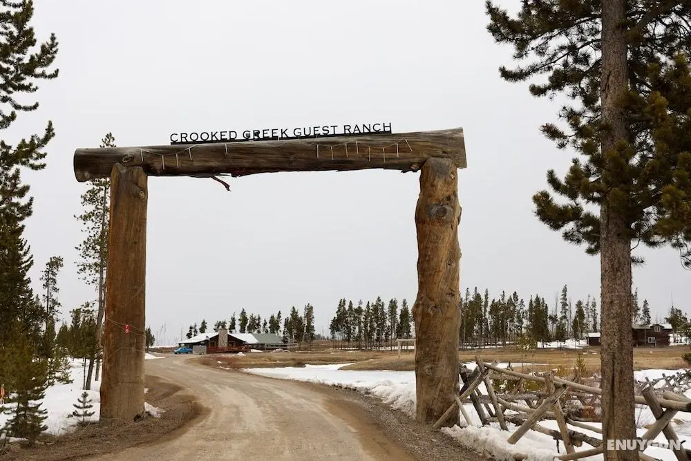 Crooked Creek - Öne Çıkan Resim