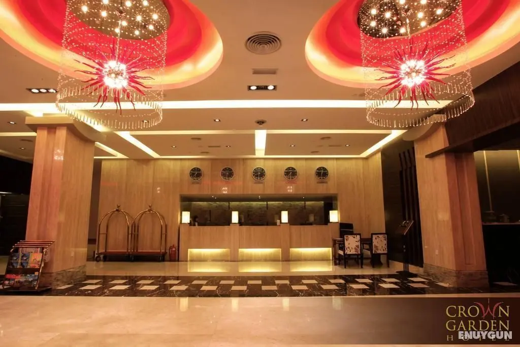 Crown Garden Hotel - Genel