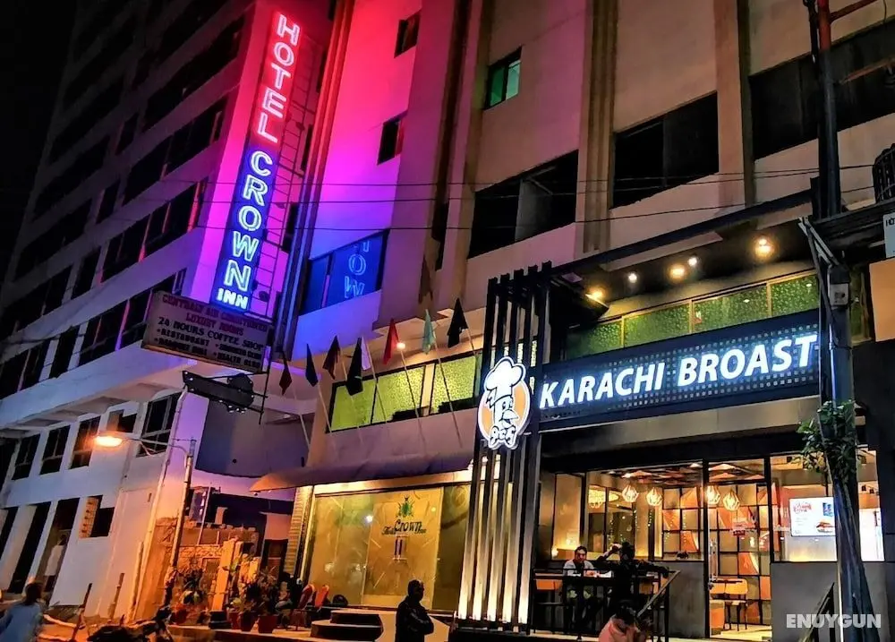 Hotel Crown Inn - Dış Mekan