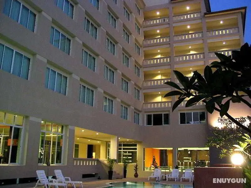 Crown Pattaya Beach - Genel