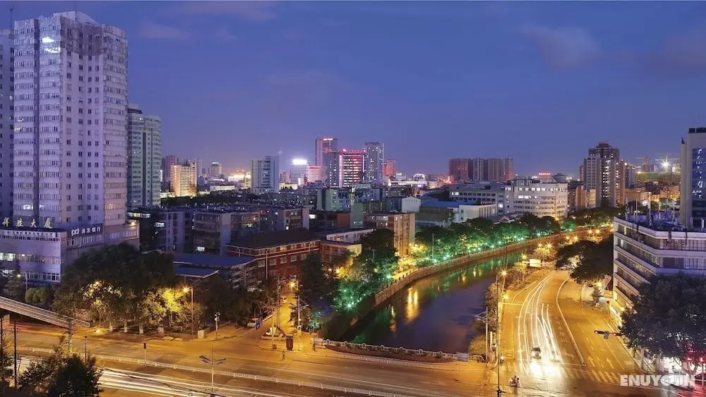 Crowne Plaza Kunming City Centre, an IHG Hotel - Dış Mekan