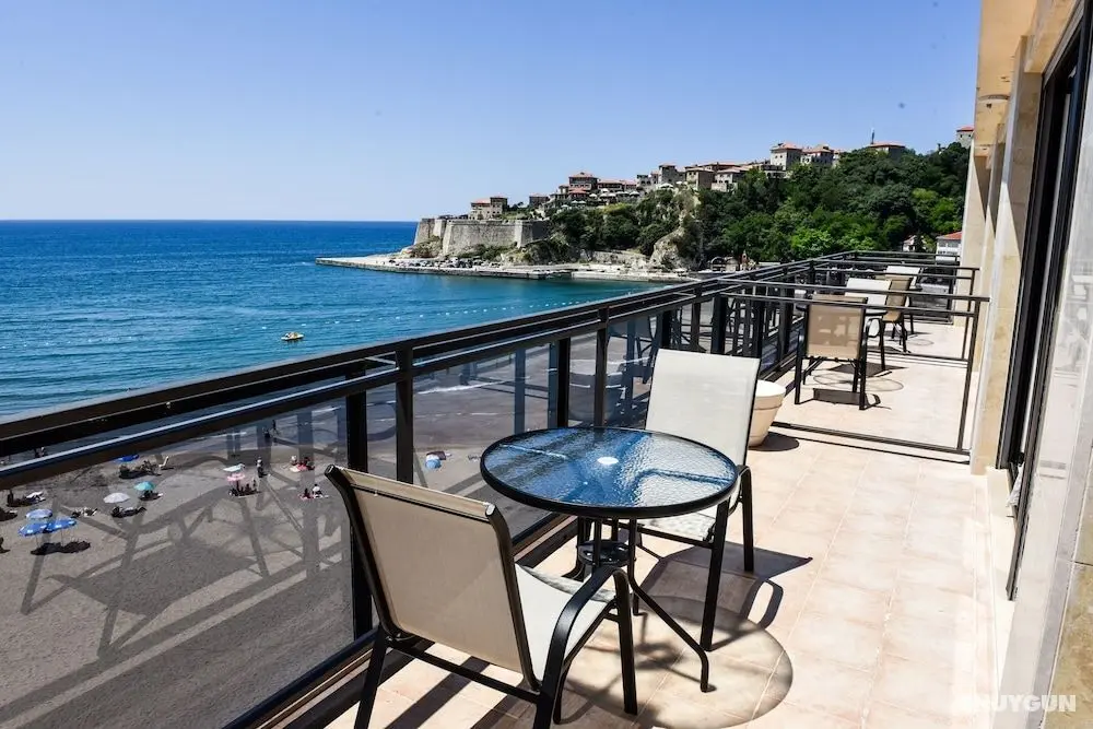 Hotel Cruiser - Öne Çıkan Resim