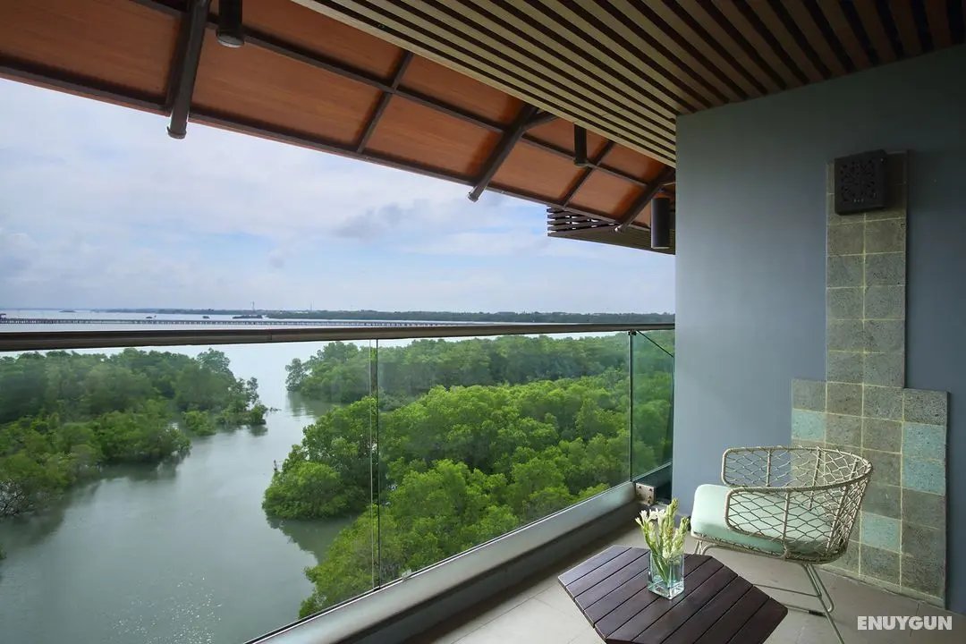 The Crystal Luxury Bay Resort Nusa Dua, Bali - Genel