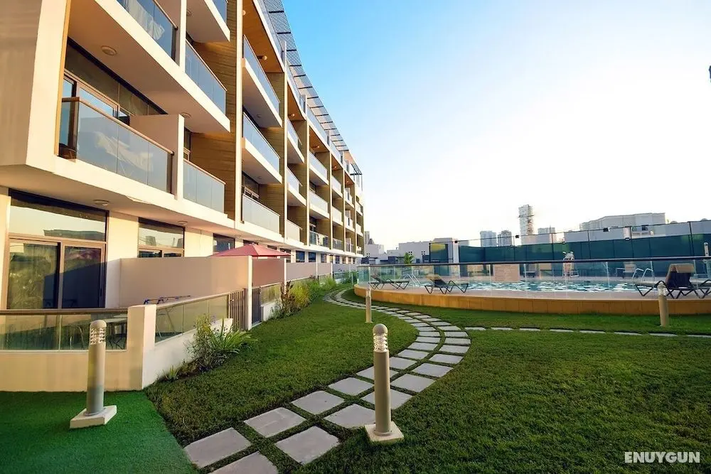 Crystal Residence - Öne Çıkan Resim