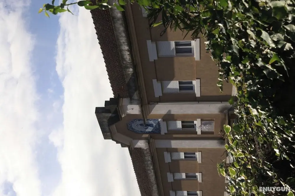 CSI Coimbra Club & Guest House - Dış Mekan