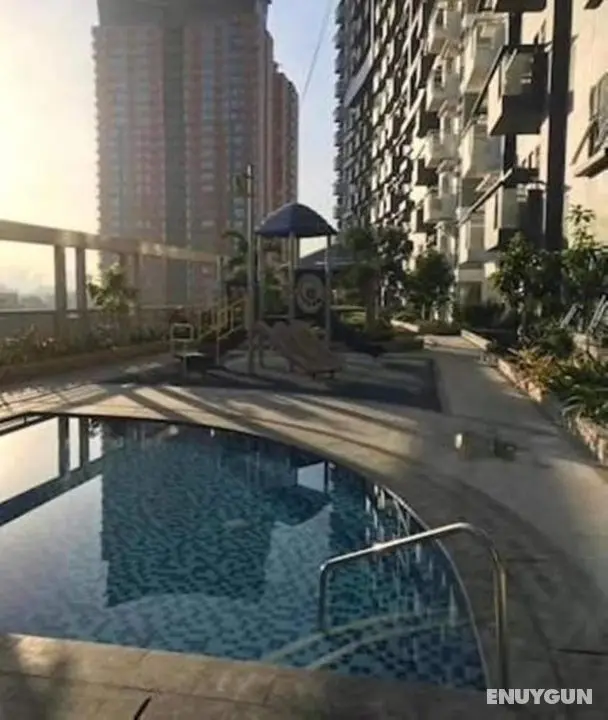 Cubao ManhattanHeights Unit 5H Tower C - Öne Çıkan Resim