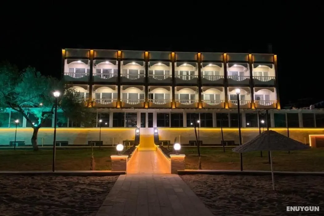 Cunda Basel Hotel - Dış Mekan