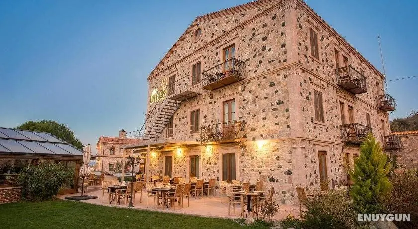 Cunda Mavi Otel - Dış Mekan