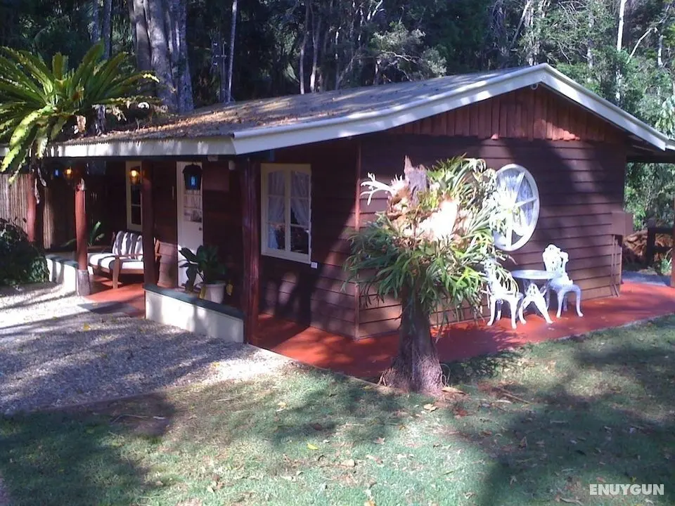Curtis Cottage - Öne Çıkan Resim