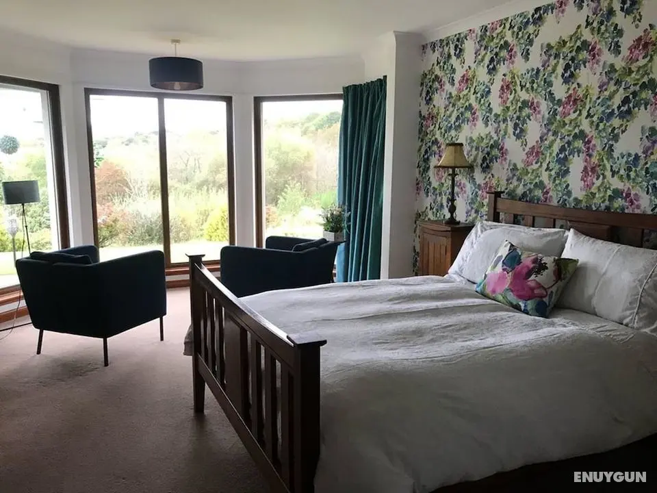 Cushendall House - Öne Çıkan Resim