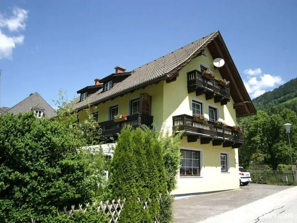 Cushy Apartment in Feld am See With Garden and Balcony - Öne Çıkan Resim