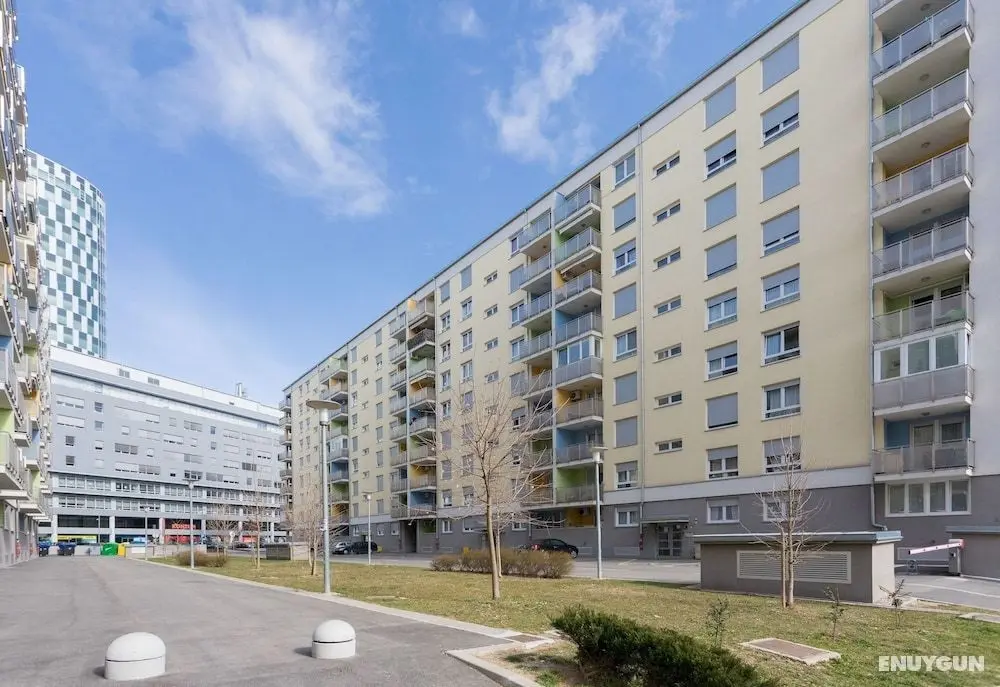 Cute and Sunny Studio in Zagreb With Balcony and Free Garage - Dış Mekan