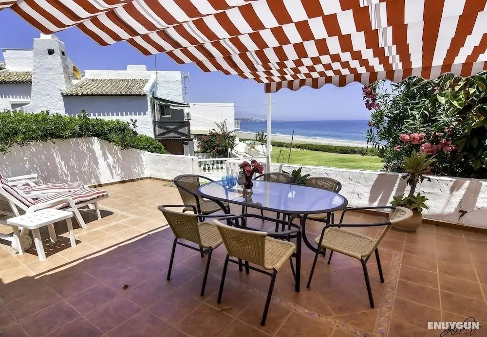 Cutest Beach House Estepona - Öne Çıkan Resim