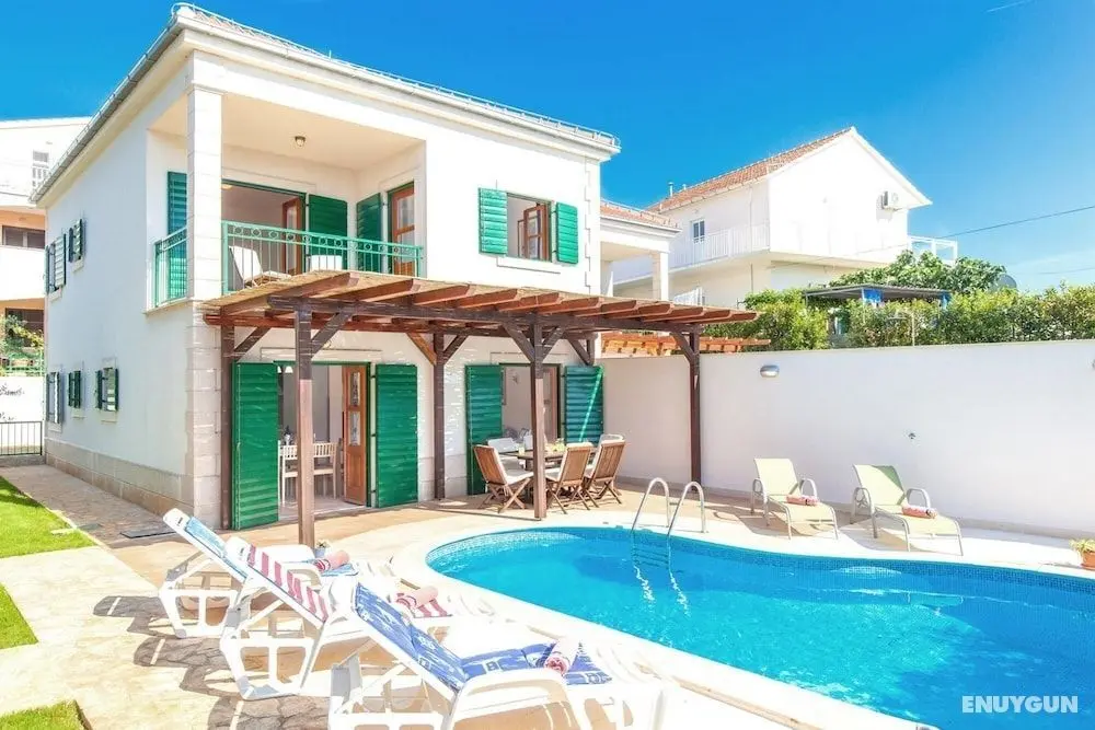 Villa Cvita in Hvar With 4 Bedrooms and 3 Bathrooms - Öne Çıkan Resim