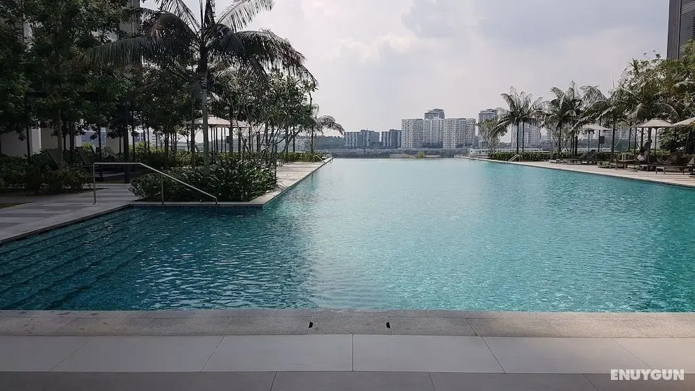 Cyberjaya Cybersquare - Öne Çıkan Resim