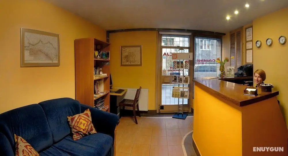 Cybulskiego Guest Rooms - Lobi