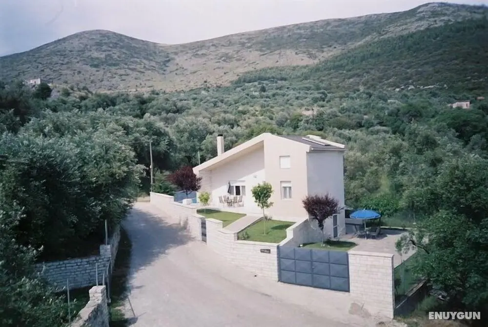 Villada - Dış Mekan