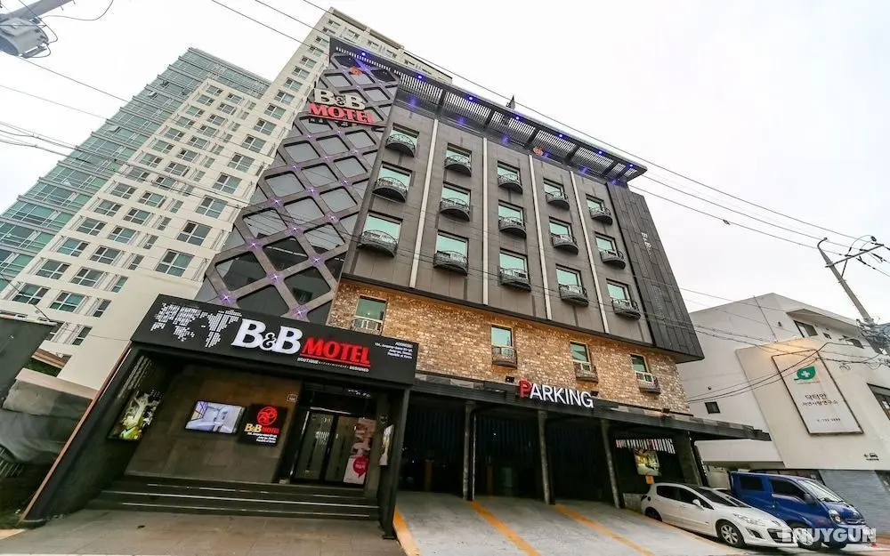 Daegu Dongseongno B and B - Dış Mekan