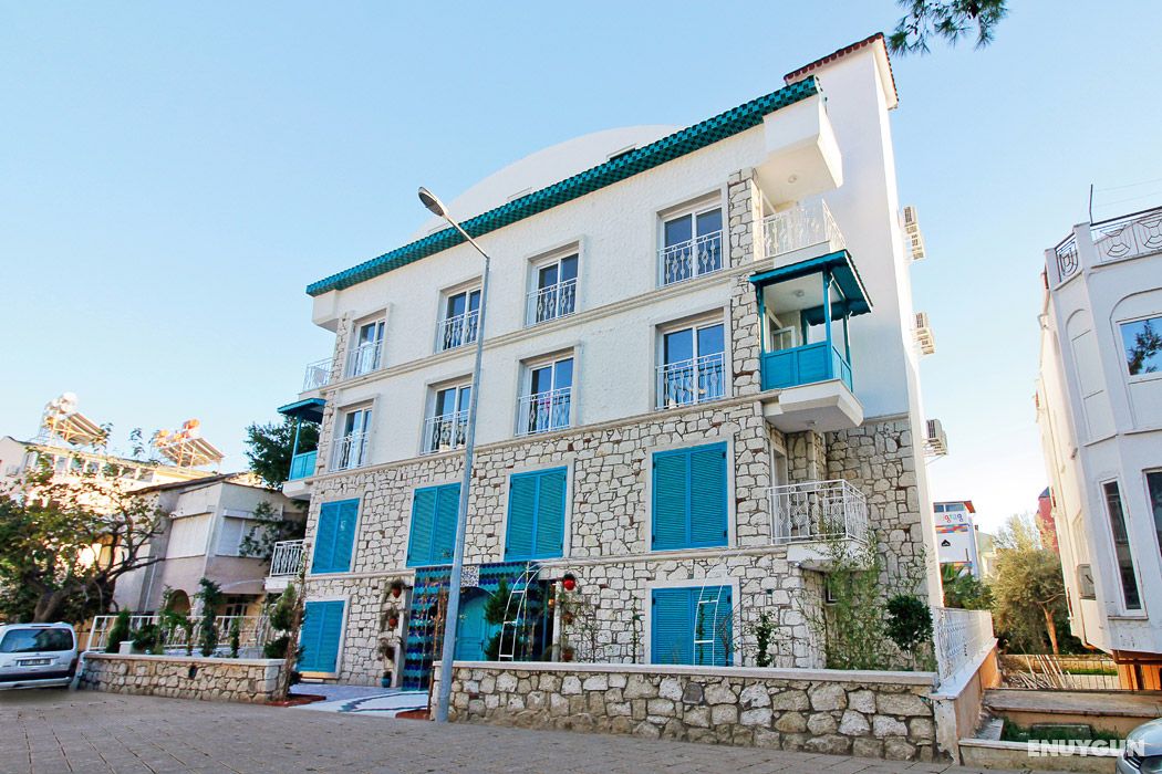 Dam Hotel Lara