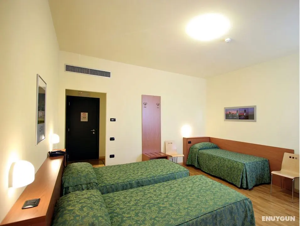 Dama Hotel - Oda