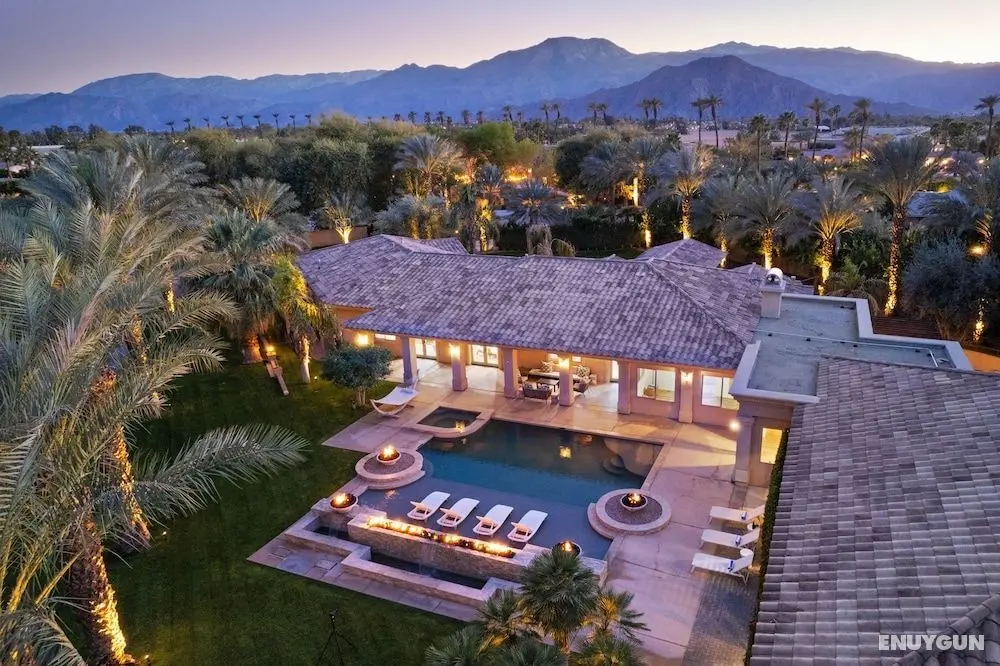The Date Palm Estate by Avantstay Incredible Luxury Estate w/ Pool & Hot Tub! - Öne Çıkan Resim