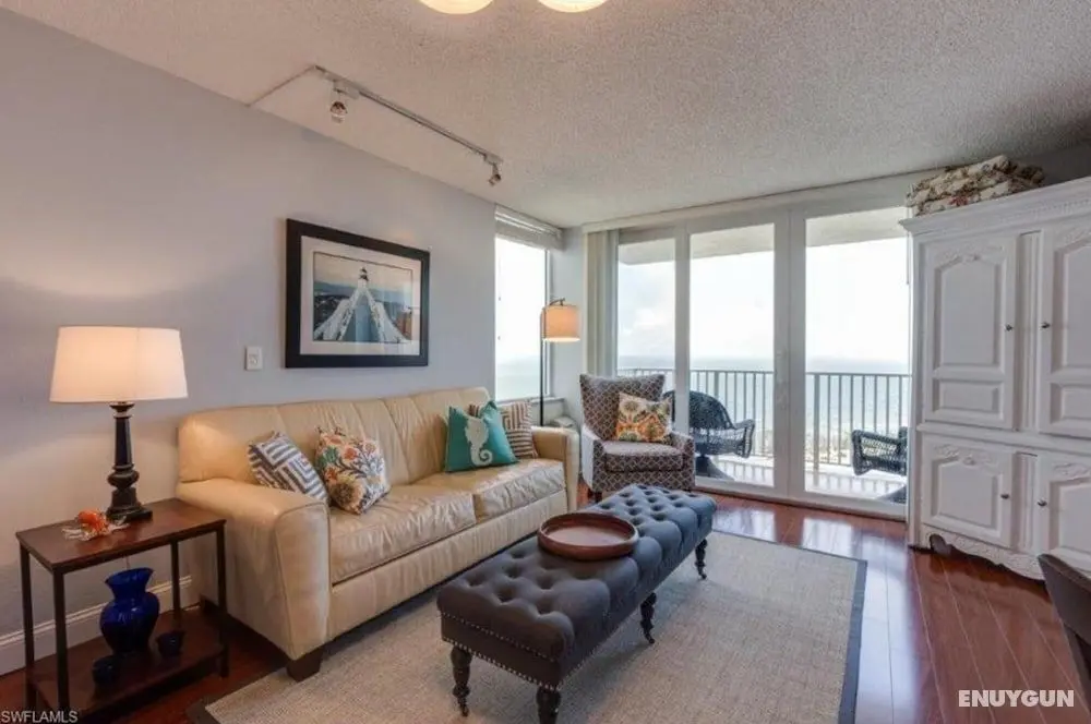 David s Estero Beach Tennis Condo - Oda