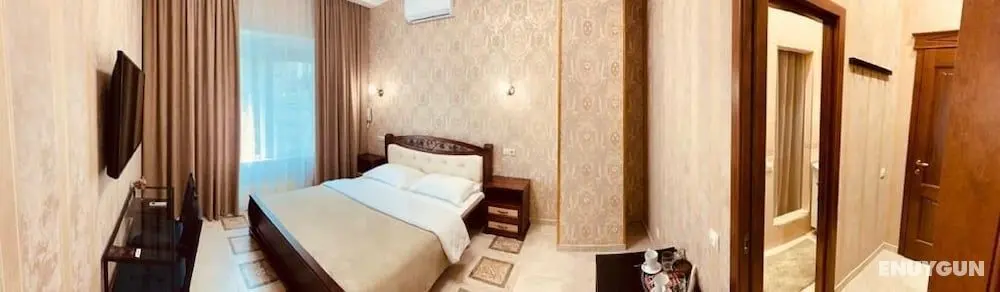 Hotel Day and Night on Michurinskiy - Öne Çıkan Resim