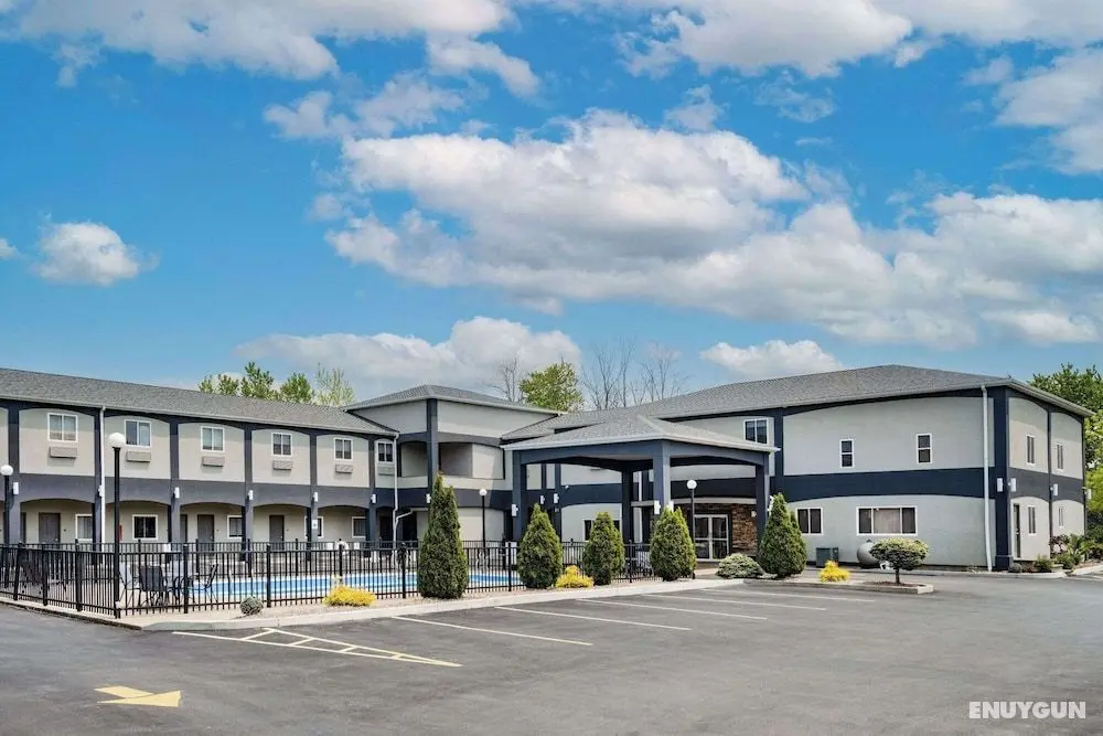 Days Inn & Suites by Wyndham Niagara Falls/Buffalo - Öne Çıkan Resim